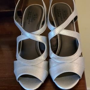 *Life Stride Silver Evening Sandals